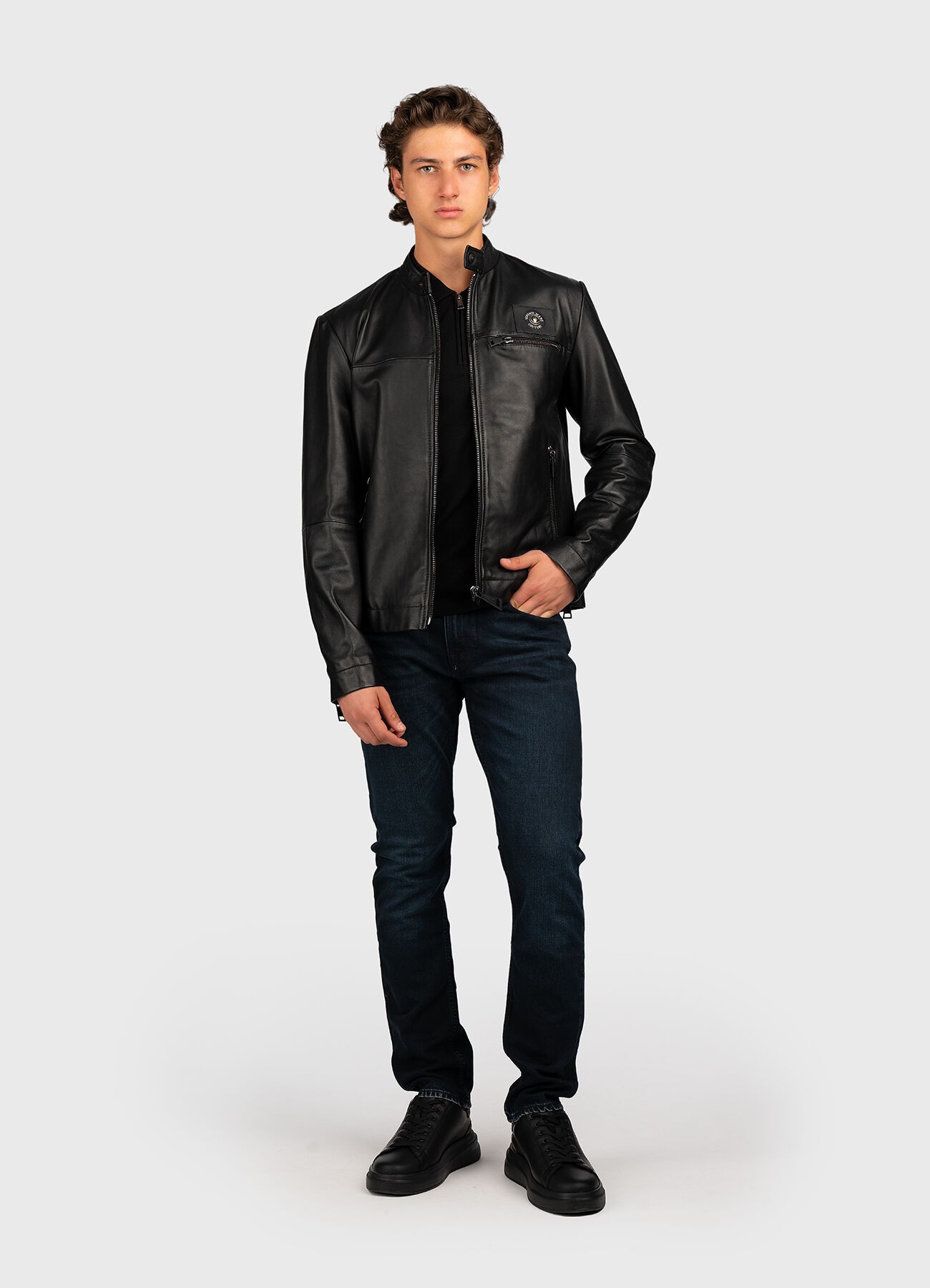 model - Lenar for Global Brands Store