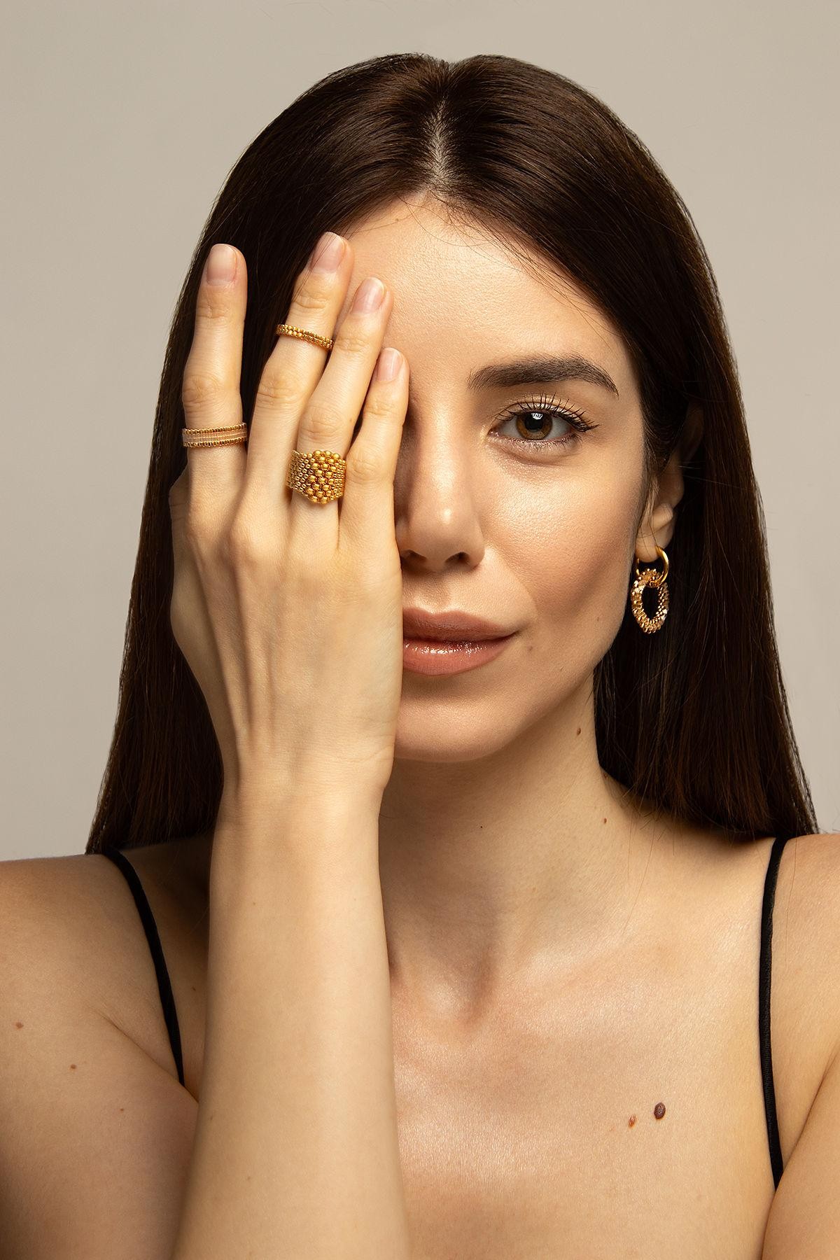 model Inna Ignatova for @kaya.bizu
